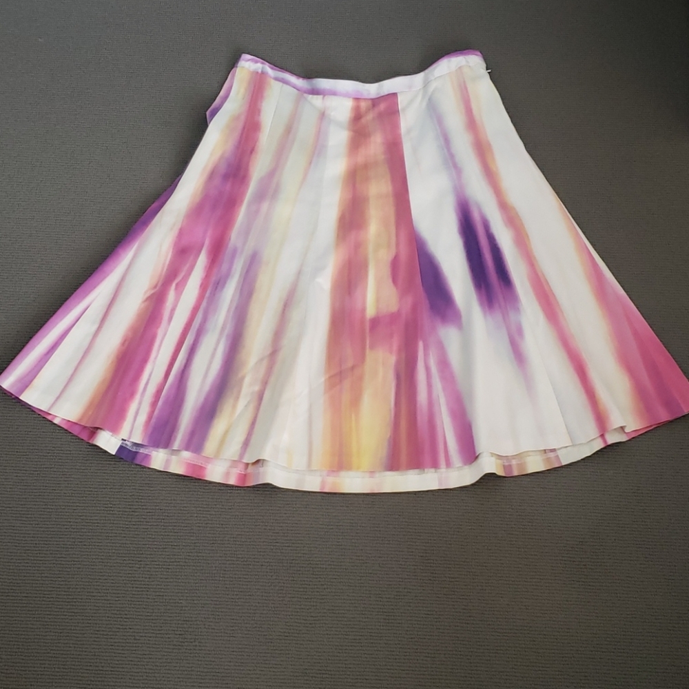 Gorgeous tie dye stripe midi skirt